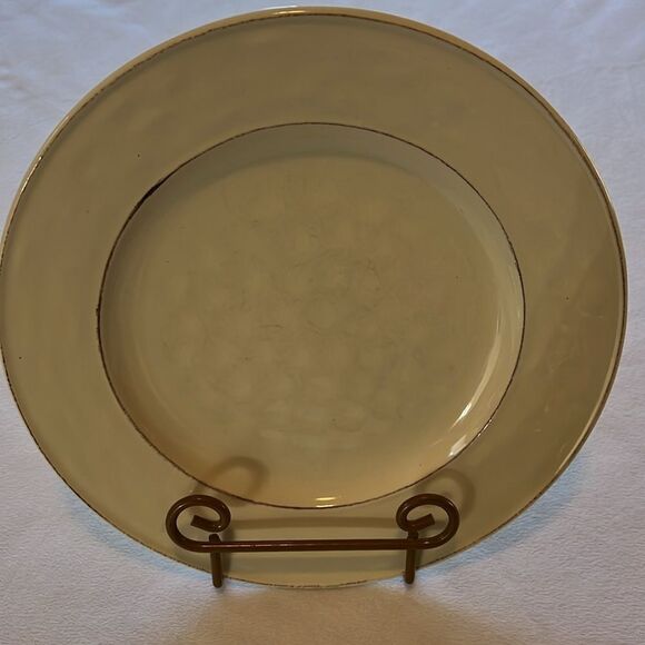 Martillo Pier 1 Imports Martillo Creme Brulee SET OF 2 DINNER Plates hammered - Picture 3 of 11